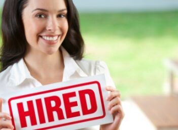 woman-hired-job-interview-tips