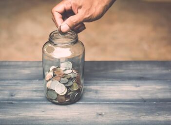 personalfinance_saving_451379920_0