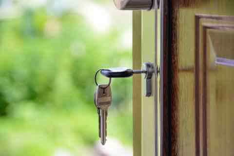 Arrived Homes vs Fundrise: How to Choose