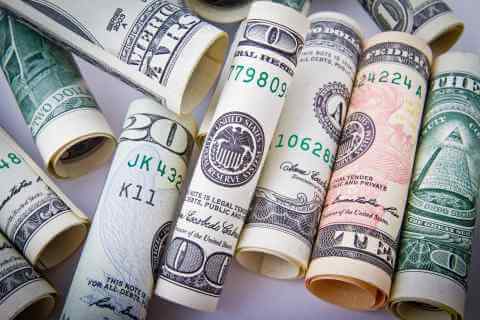 Betterment vs Vanguard: Which Robo Advisor Should You Pick?