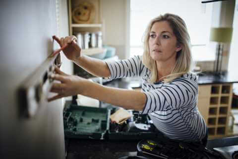 personalloan_homeimprovement_512123914.jpg